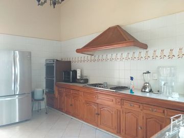 VENTA DE CASA EN UN NIVEL EN VISTA HERMOSA 
