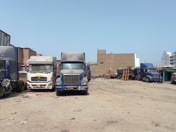 TERRENO-ESQUINA 1,427m2 - LOS CIRUELOS - S.J.L.