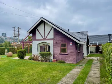 Hermosa Casa En Pingueral