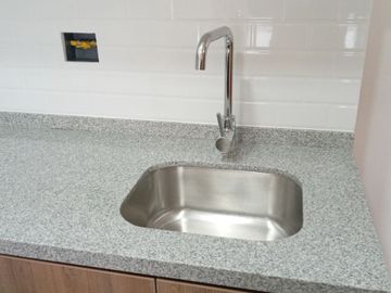 Vendo Departamento 1 dormitorio en Lince vista a la calle