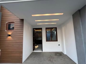 2 Storey 4 Bedroom Duplex with 1 Car Garage For Sale at Meycauayan Bulacan