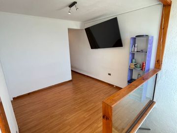 VENTA Amplia Casa en Av. Guillermo Ulriksen/Colegio Trinity, LA SERENA