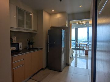 FOR SALE: 1br unit One Uptown Residences AIRBNB READY