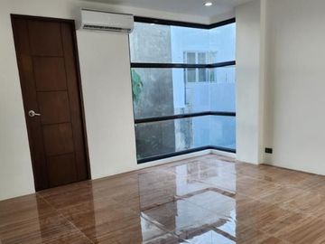 FOR SALE 3 Storey House and Lot Located at Greenwoods Executive Village, Phase 2, Pasig City