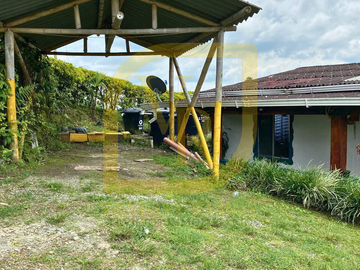Casa Campestre en Venta via Circasia Salento