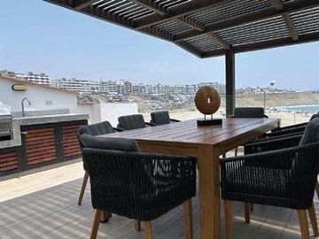Venta Duplex Playa El Silencio Primera Fila Frente Al Mar, Punta Hermosa Con 2 Estacionamientos