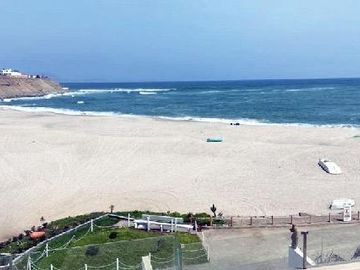 Venta Duplex Playa El Silencio Primera Fila Frente Al Mar, Punta Hermosa Con 2 Estacionamientos