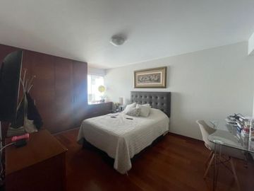 Venta de Amplio Dúplex de 3 Dormitorios con 2 Terrazas en Reynaldo de Vivanco, Chacarilla