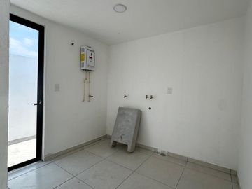 MODERNA CASA EN VENTA ZONA: ATLAHAPA