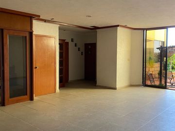 VENDO PRECIOSA CASA AMPLIOS ESPACIOS EN PASEOS DEL BOSQUE