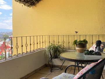 VENDO PRECIOSA CASA AMPLIOS ESPACIOS EN PASEOS DEL BOSQUE