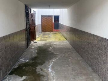 Excelente venta Casa rentera 470m2 Ibarra