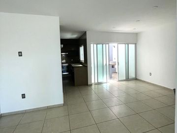 CASA EN VENTA REAL DE VALDEPEÑAS		3,980,000