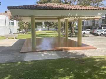 CASA EN VENTA REAL DE VALDEPEÑAS		3,980,000