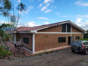 Vendo QUINTA en Santa Isabel