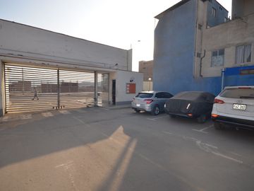 Casa 4 pisos condominio El Olivar, Carabayllo, cochera privada opcional