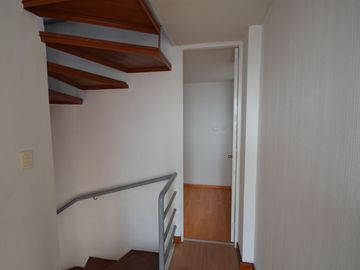 Casa 4 pisos condominio El Olivar, Carabayllo, cochera privada opcional