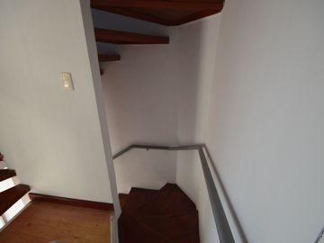 Casa 4 pisos condominio El Olivar, Carabayllo, cochera privada opcional