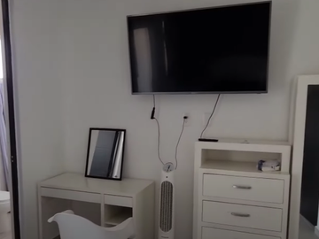 REMATO AMPLIA CASA EN FRACC EL MANANTIAL CORREGIDORA, QUERETARO
