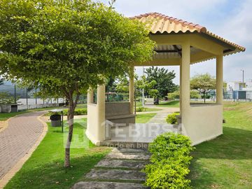 Venta de Casa de 2 plantas, 3 dormitorios DE ESTRENO. Nueva etapa Forestal en Ciudad Santiago, Km.19.5 vía a Daule.