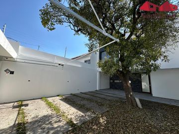 HERMOSO RESIDENCIAL EN VENTA ZONA IXTULCO-CAMINO REAL