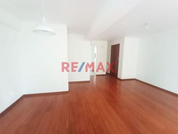 Lindo Departamento En Magdalena Limite Con San Isidro