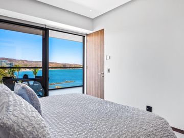 DEPARTAMENTO EN VENTA FRENTE AL MAR EN LA CRUZ DE HUANACAXTLE EN TIZATE