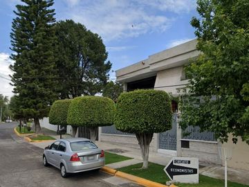 CASA EN VENTA EN CIUDAD SATÉLITE - NAUCALPAN DE JUÁREZ, ESTADO DE MÉXICO