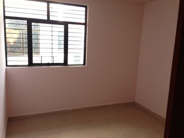 CASA EN VENTA TOLUCA NUEVA OXTOTITLAN CERCA FACULTADES CON DOS DEPARTAMENTOS