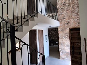 Residencia amplia en Gran Reserva, Lomas de Angelópolis III