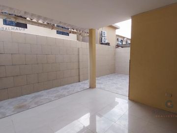 Venta Casa Urb Milann Via Salitre, 3 Habitaciones Daule