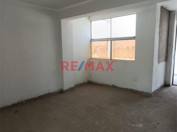 Venta De Departamento En Casco , Sol De Huampani