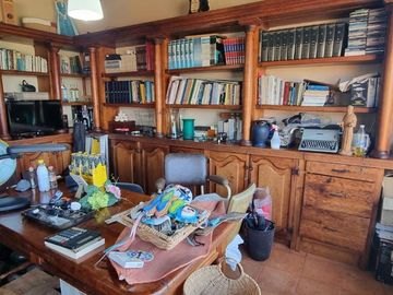 CASA VALLESANA EN VENTA CON ESPECTACULAR VISTA AL LAGO