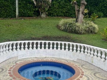 VENTA DE FINCA DE RECREO  EN BARBOSA ANTIOQUIA COLOMBIA.