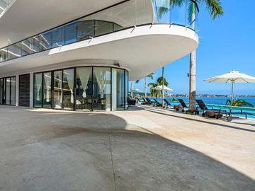 PENTHOUSE FRENTE AL MAR EN VENTA ESPECTACULAR VISTA AL MAR