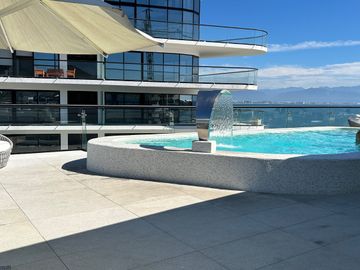 PENTHOUSE FRENTE AL MAR EN VENTA ESPECTACULAR VISTA AL MAR