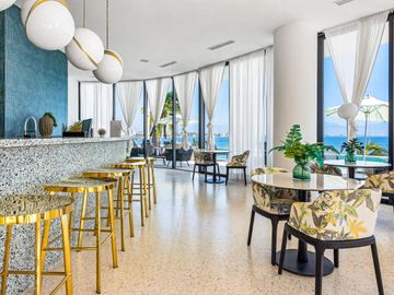 PENTHOUSE FRENTE AL MAR EN VENTA ESPECTACULAR VISTA AL MAR