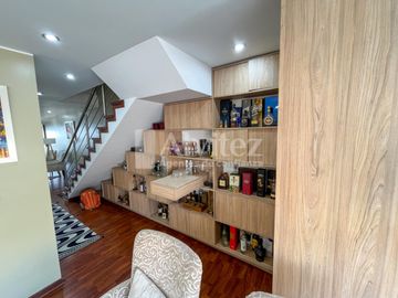 Venta Departamento en Las Casuarinas Sur
