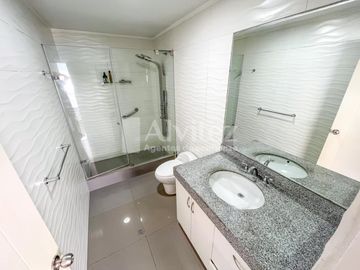 Venta Departamento en Las Casuarinas Sur