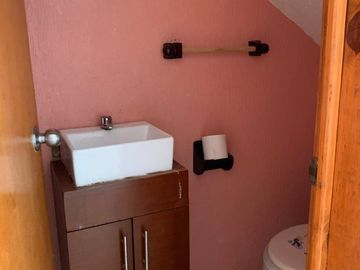 CASA EN VENTA EN COL. RESIDENCIAL PLUTARCO ELIAS CALLES