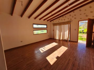 Vendo parcela con Casa Fundo Loreto, Las Brisas