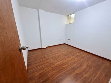 SE VENDE DEPARTAMENTO 3ER PISO CERCA DEL PARQUE SESQUICENTENARIO EN EL CALLAO