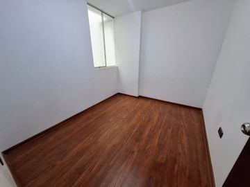 SE VENDE DEPARTAMENTO 3ER PISO CERCA DEL PARQUE SESQUICENTENARIO EN EL CALLAO