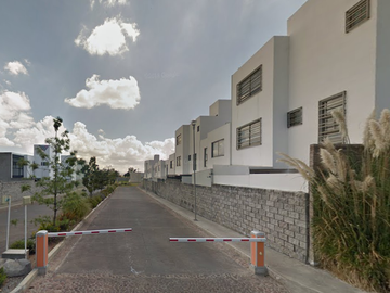 VENTA DE BONITA CASA EN RESIDENCIAL TERRANOVA PACHUCA HIDALGO