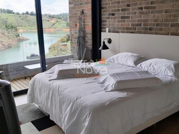 Finca en unidad cerrada en venta El Peñol