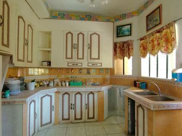 For sale House & Lot in Talisay City
