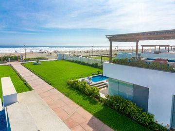Casas De Playa en Condominio en Asia