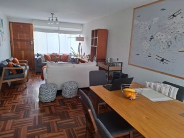 Vendo linda casa en Matellini, 4 hab. 164 m2