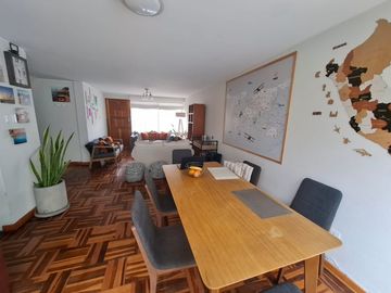 Vendo linda casa en Matellini, 4 hab. 164 m2