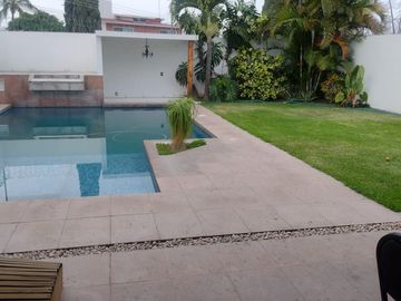 CASA EN FRACC. VERGELES DE OAXTEPEC
